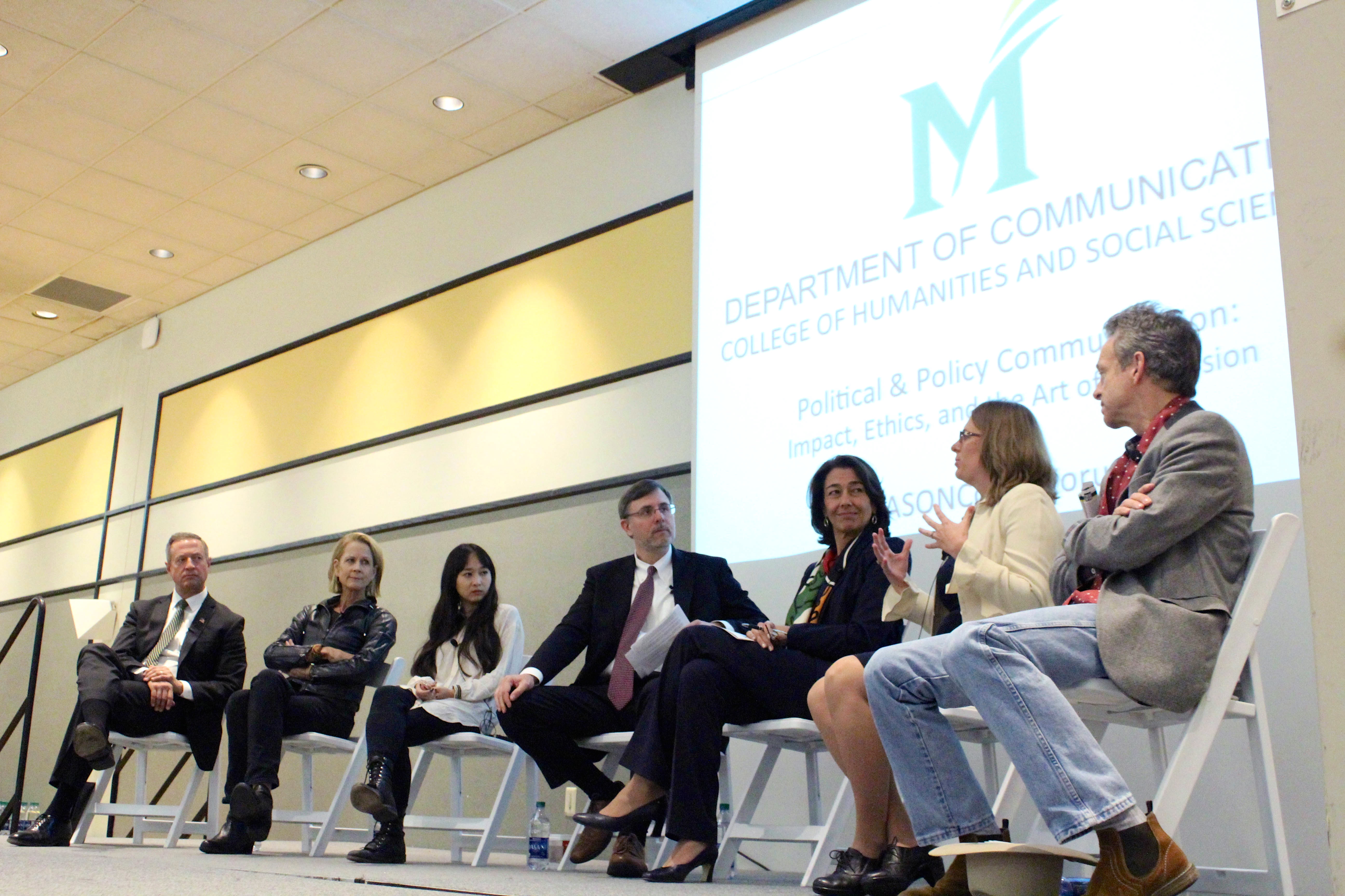 2016 Communication Industry Forum panelists speaking at George Mason's Communication Industry Forum on Tuesday, October 25th. Photo Credit Mimi Albano 
